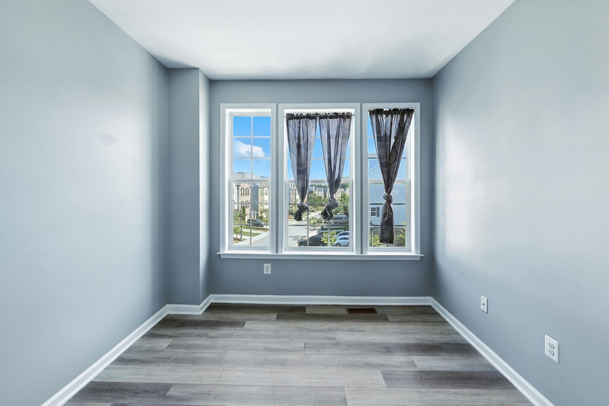 Building Photo - 4905 Forest Pines Dr