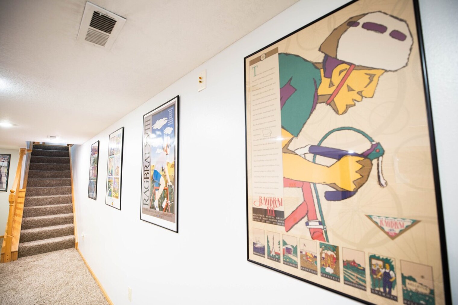 Building Photo - 202 NW Sharmin Dr