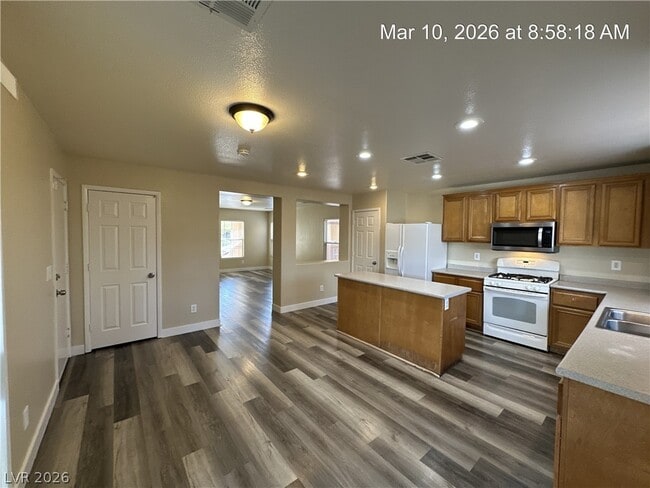 Building Photo - 5023 Volcanic Rock Ln