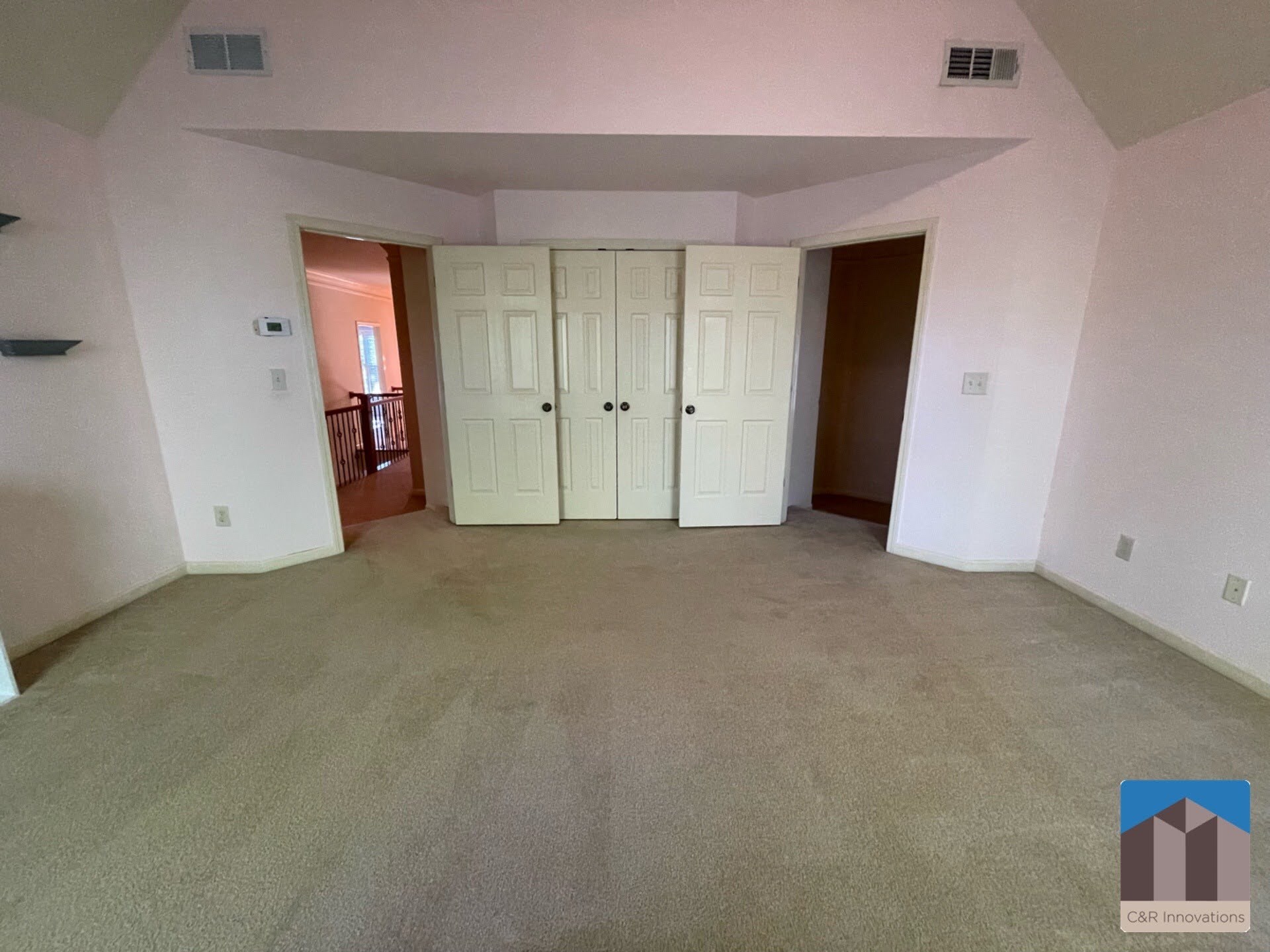 Building Photo - 1377 Greencrest Ct