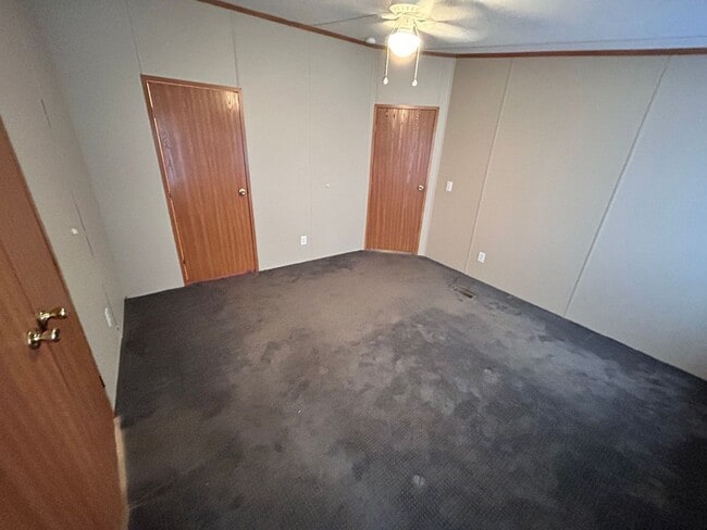 Building Photo - COZY 3 BR 2 BA located in Mount Holly  ***RENT SPECIAL : 1/2 OFF FIRST MONTH OF RENT!!!