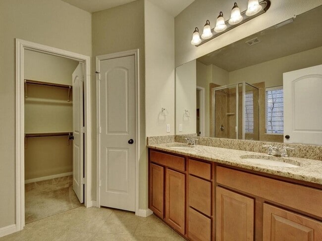 Building Photo - 12600 Kate Ln