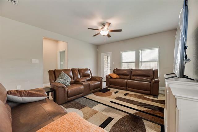 Building Photo - 605 Willet Dr