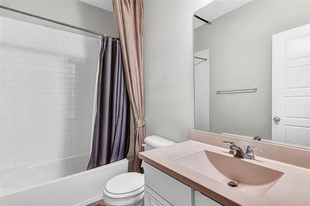 Building Photo - 1605 Cedar Crest Dr