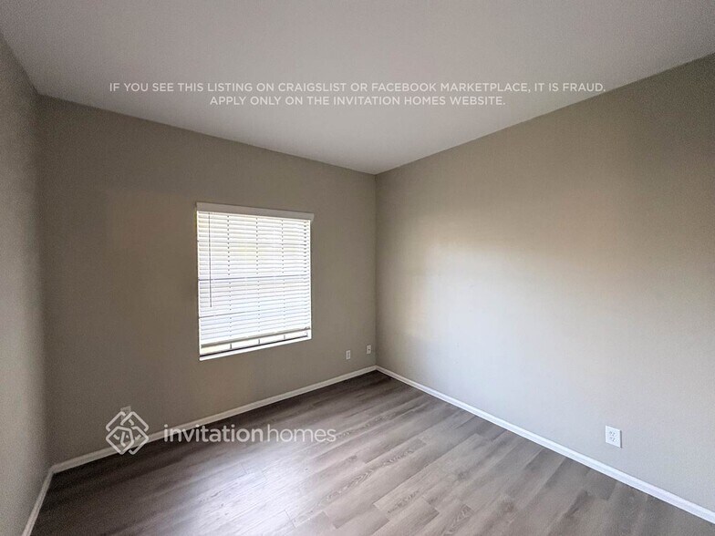 Building Photo - 222 N Heritage Dr