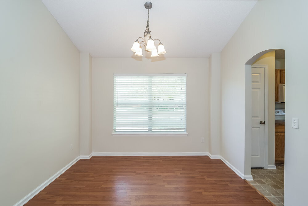 Building Photo - 8059 Carisbrook Ct