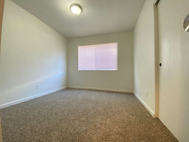 Building Photo - Beautiful Remodeled Home for Rent