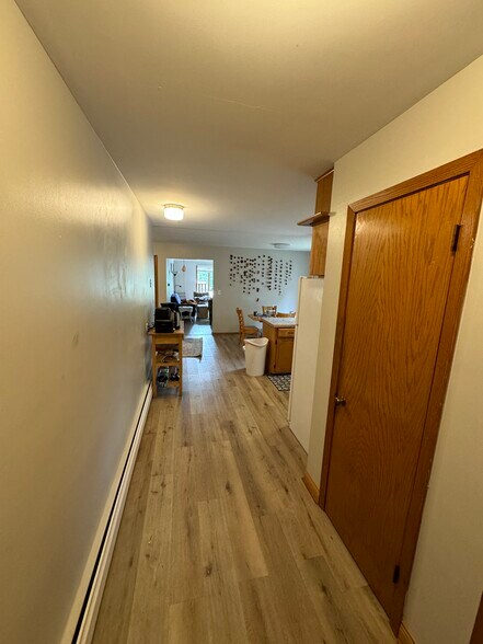 Building Photo - 491 Wheelock Pkwy E