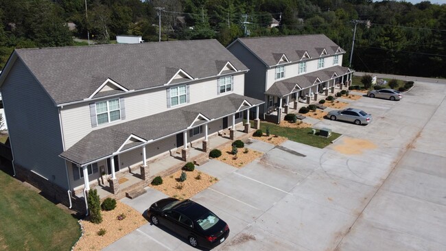 Building Photo - Modern Home on Beals Chapel