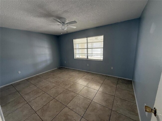 Building Photo - 5048 Lillilea Ln