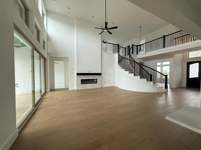 Building Photo - 14902 Hometown Dr
