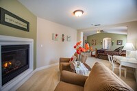 Building Photo - 109 Candlewood Ct