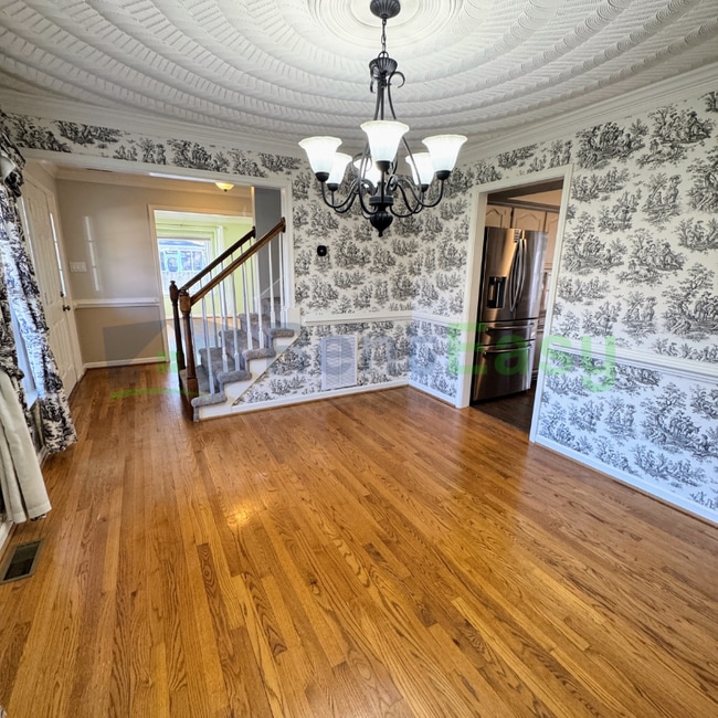 Building Photo - 1001 Fox Rdg Ct