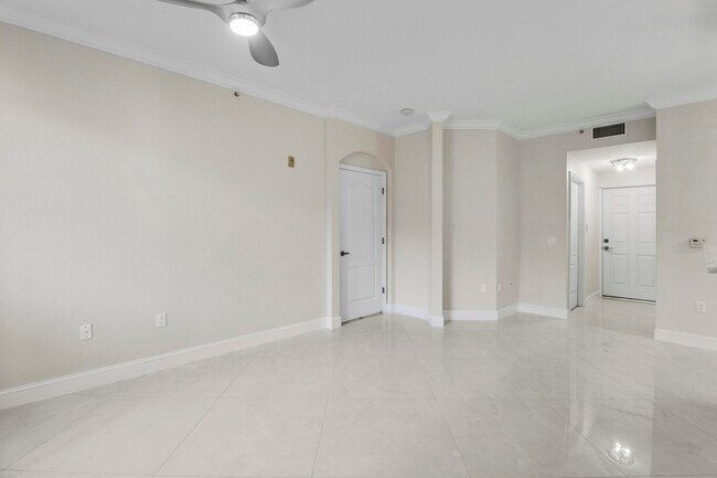 Building Photo - 11010 Legacy Dr