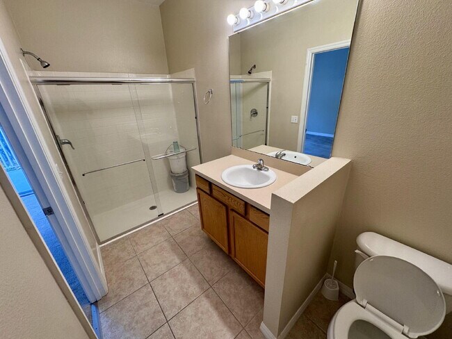 Building Photo - 1413 Retreat Cir
