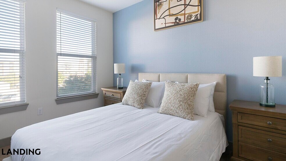 Building Photo - 300 Enclave Dr
