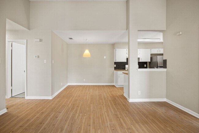 Building Photo - Charming 3-Bedroom Home in North Austin!