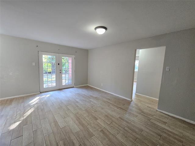 Building Photo - 6108 Lazy River Dr
