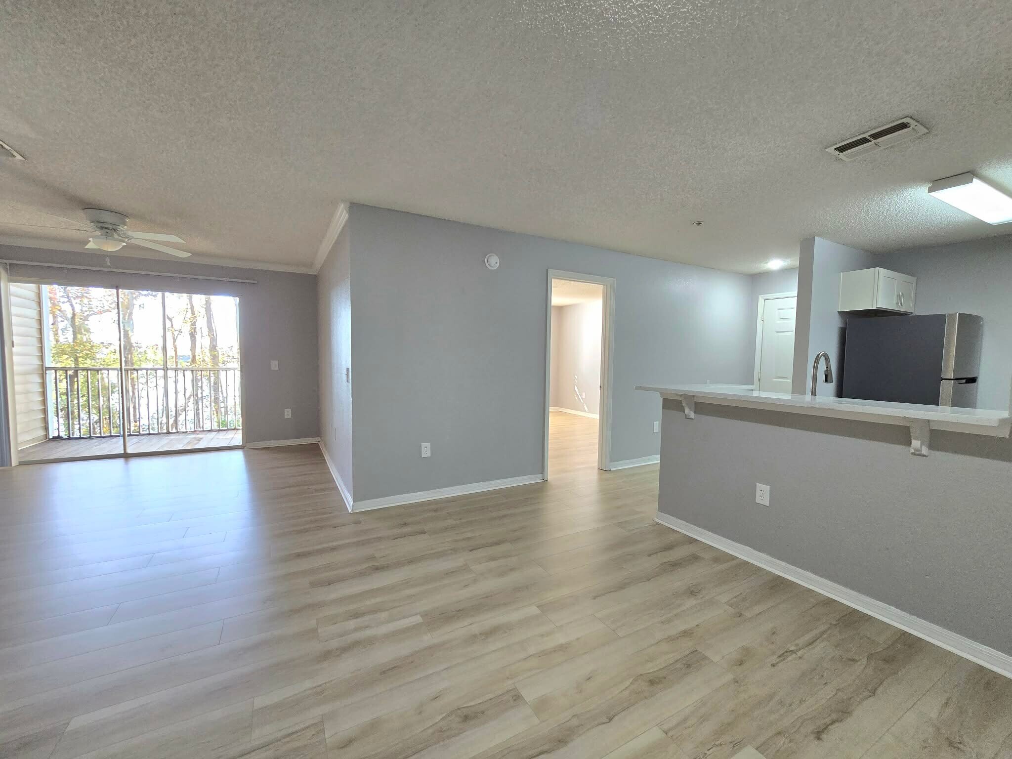 Building Photo - 4240 Summer Landing Dr