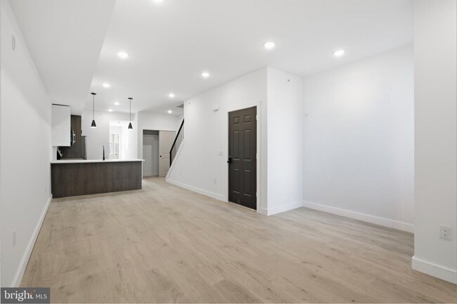 Building Photo - 2326 N 16th St