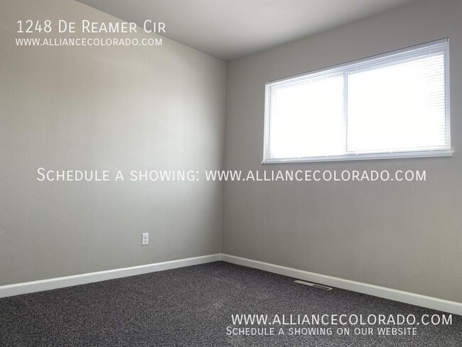 Building Photo - 1248 De Reamer Cir