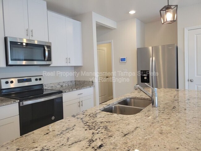 Building Photo - 7694 Momentum Pkwy