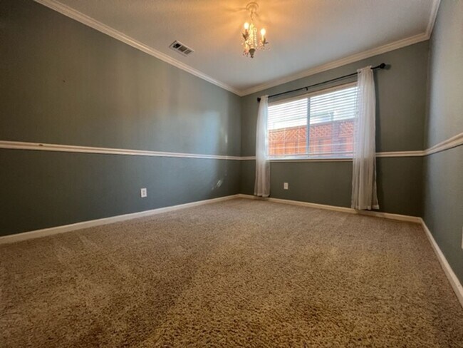 Building Photo - Charming 3 Bedroom 2 Bath with Large Backyard on Corner lot