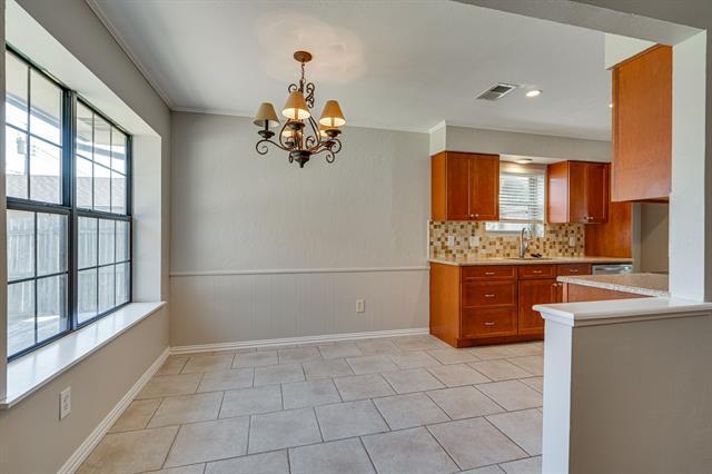 Building Photo - 420 Cambridge Dr