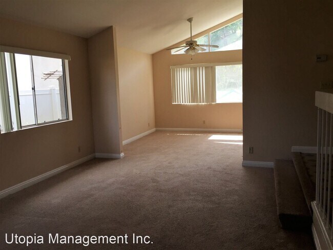 Building Photo - 4 br, 2.5 bath House - 7965 Hillandale Drive