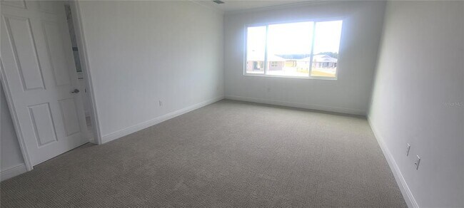 Building Photo - 9754 SW 103rd Ave