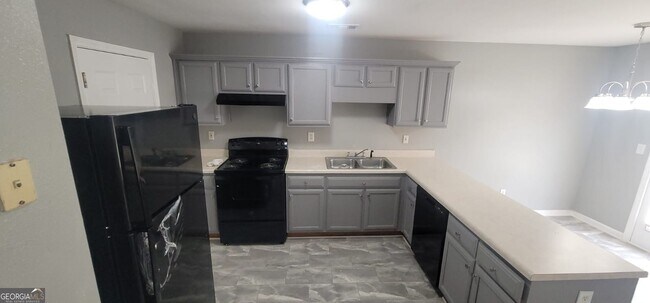 Building Photo - 6004 Creekerton Blvd