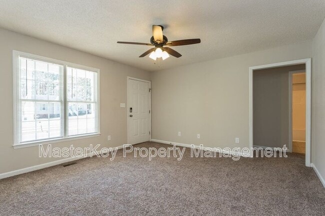 Building Photo - 1021 Amber Acres Ln