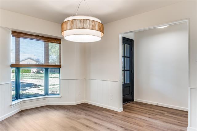 Building Photo - 302 Faircrest Dr