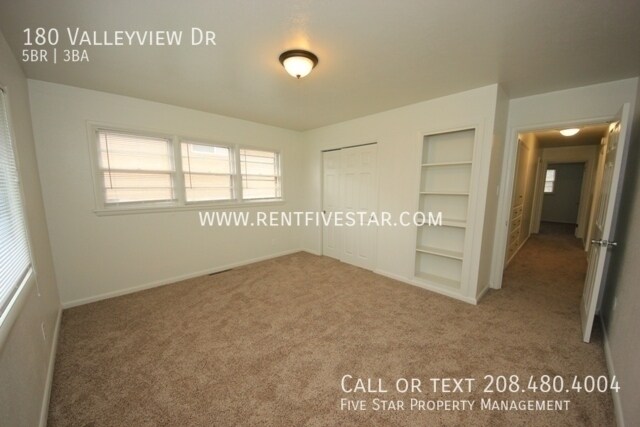 Building Photo - 180 Valleyview Dr