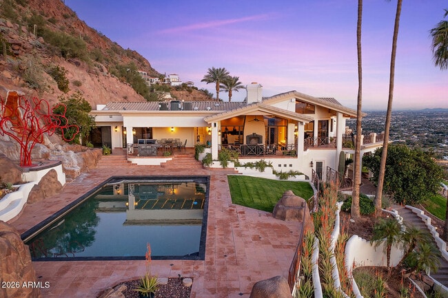 Building Photo - 5400 E Valle Vista Rd