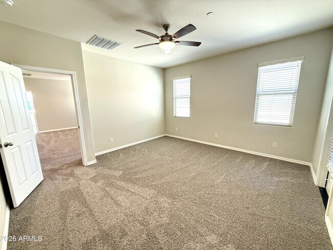 Building Photo - 9237 W Coolbrook Ave