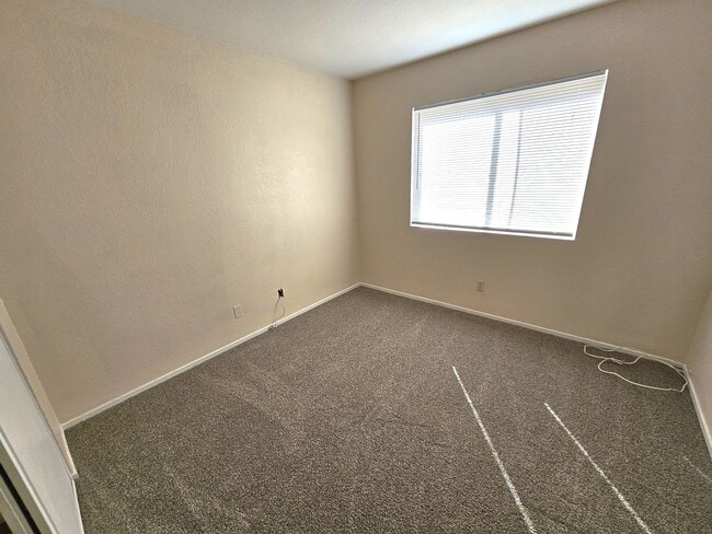 Building Photo - North West- 2 Story