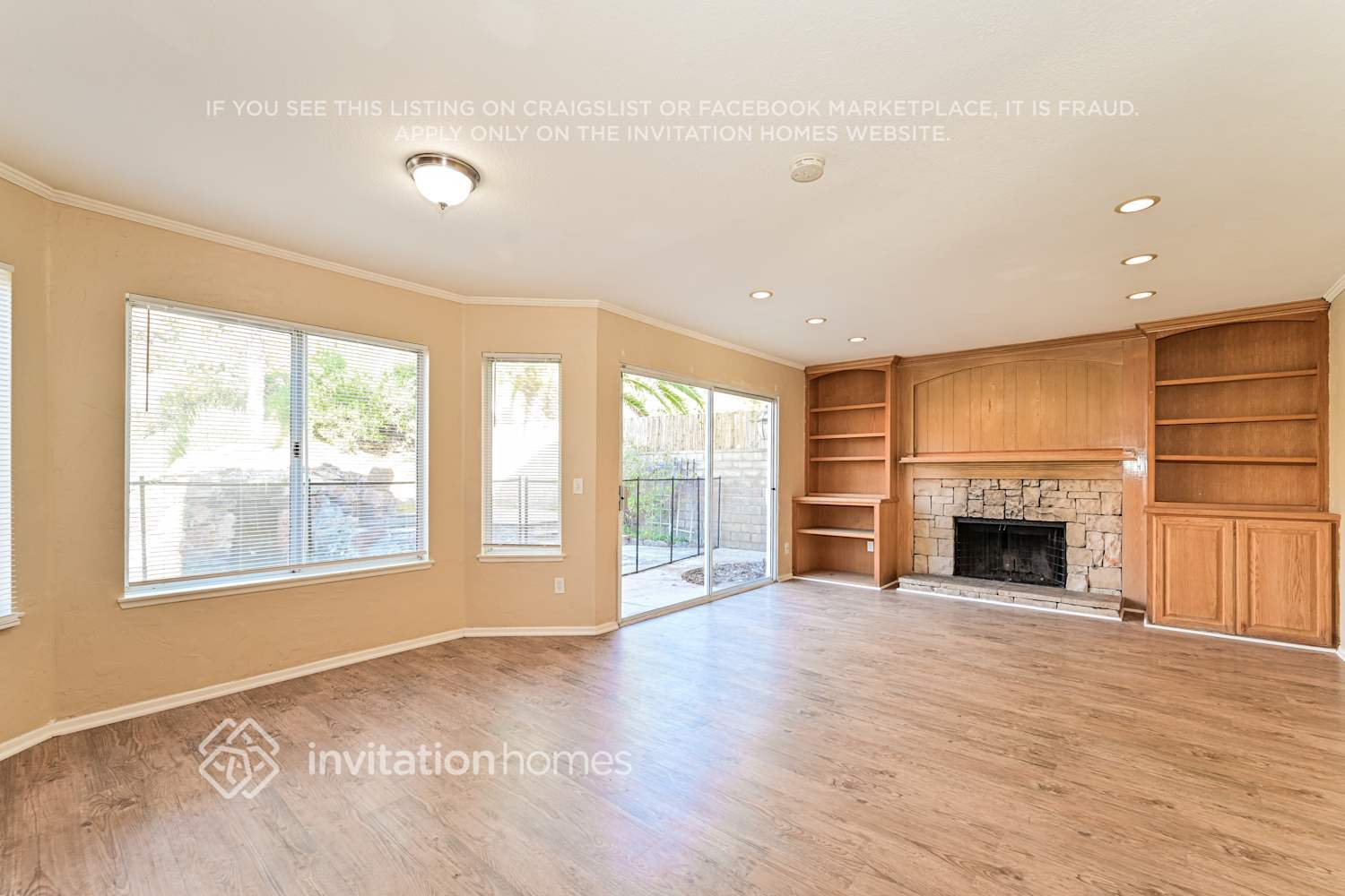 Building Photo - 20325 Calhaven Dr