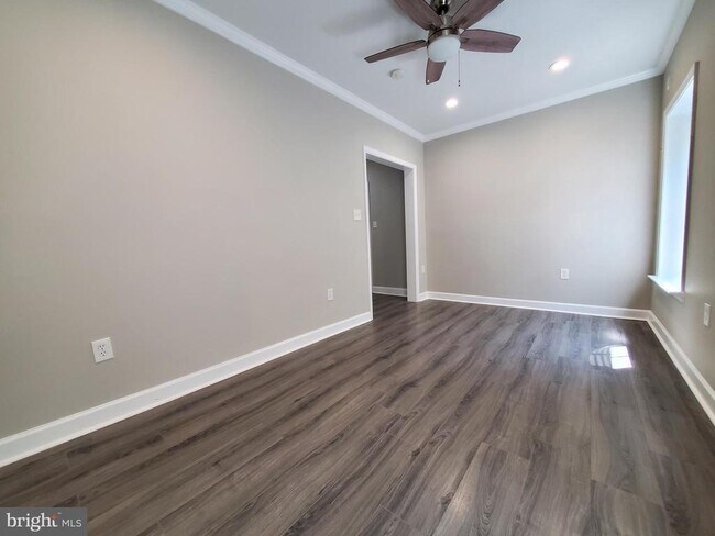 Building Photo - 7 Pebble Beach Dr