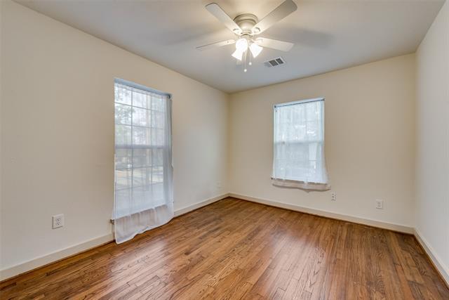 Building Photo - 10314 Baronne Cir