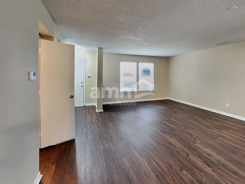 Building Photo - 356 Sunbeam Ln