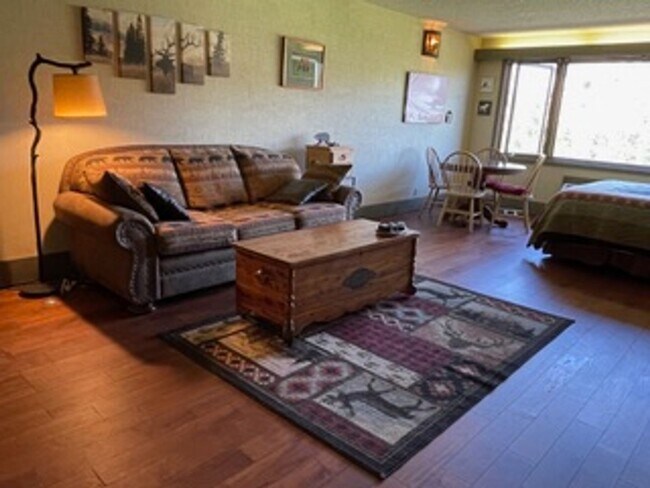 Building Photo - 314 Tamarron Dr