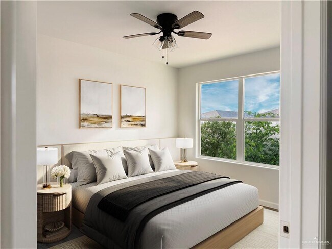 Building Photo - 31 Tyler Ave