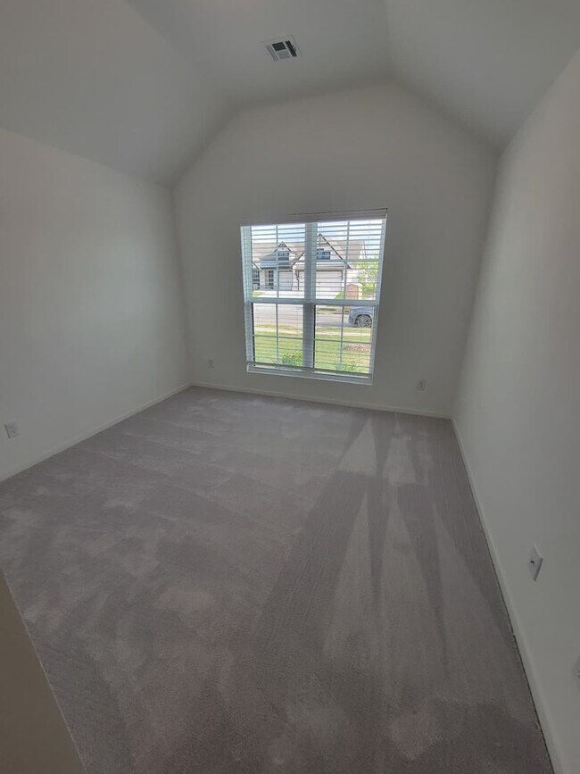 Building Photo - Stunning New Construction Simmons Home - 5 Bed 3 Bath - Pond View!