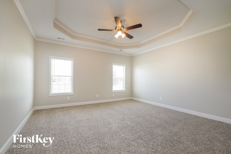 Building Photo - 117 Marshas Vineyard