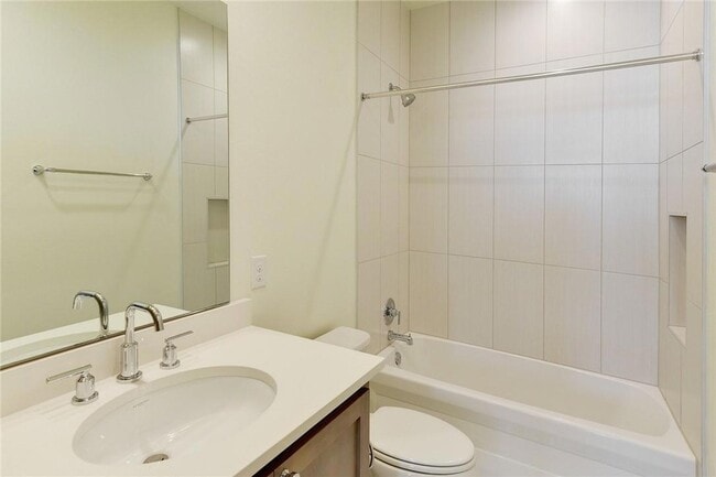 Building Photo - 3303 Cantwell Ln