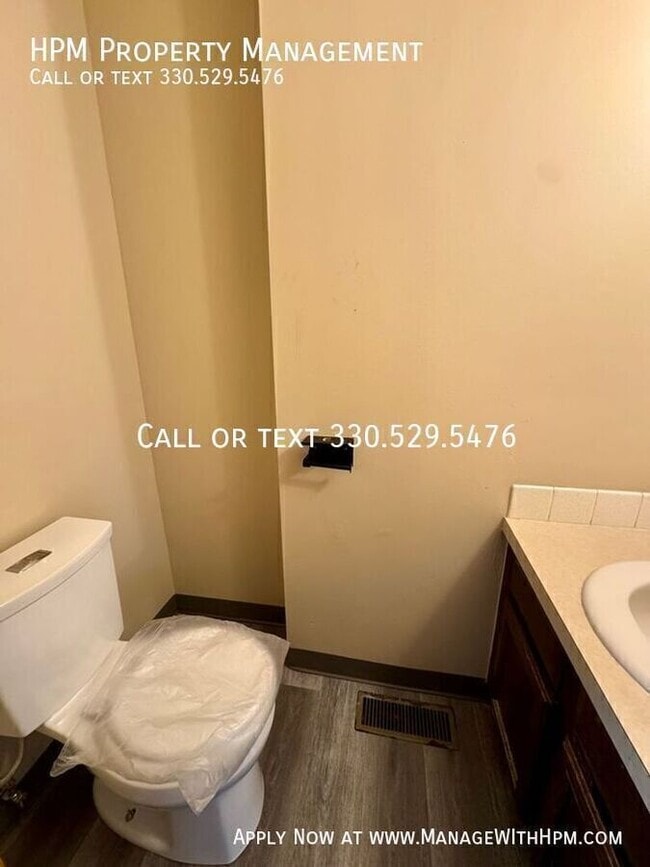 Building Photo - 1317 38th St NW