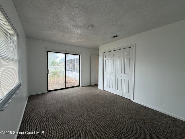 Building Photo - 760 John Adams Ln