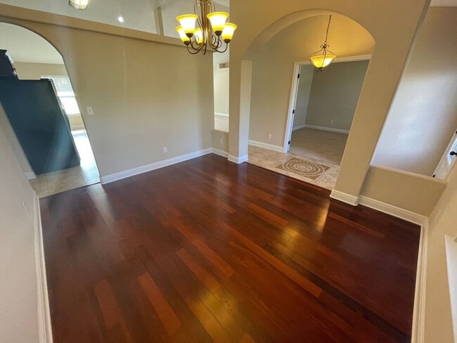 Building Photo - Navarre - Holley By the Sea - 4 Bedrooms, 2 Bathrooms - office space potential