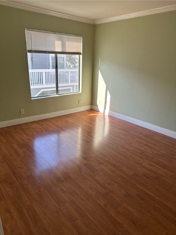 Building Photo - 10 Remington